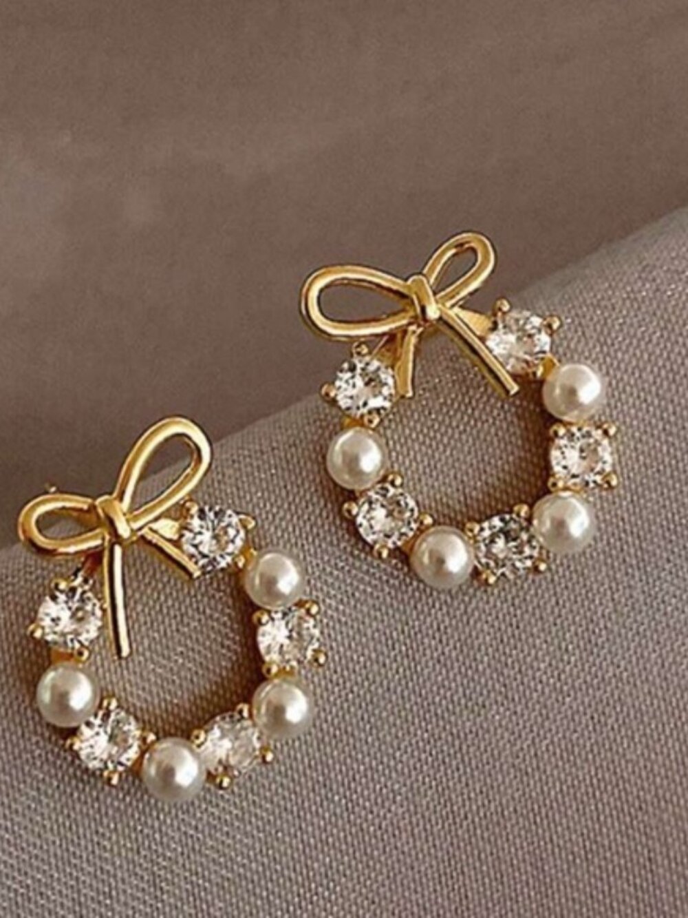 Gold Tone Bow Pearl rhinestone Stud Earrings Dainty Statement Earrings
